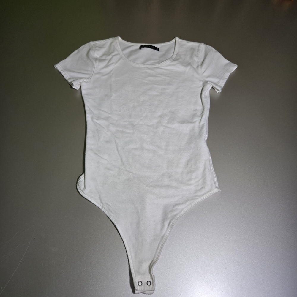 Abercrombie & Fitch White Short Sleeve Bodysuit | Size S